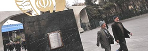 بنای یادبود ساندیس شبانه برچیده شد/ میرزاتقی خان