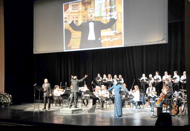 برگزاری موفقیت آمیز سومین کنسرت گروه کر و ارکستر ملی ایران به رهبری کمال طراوتی