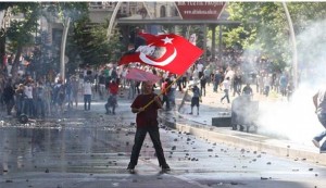 صحنه ای از تظاهرات مردم ترکیه 