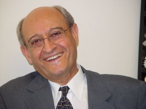 زنده یاد دکتر پرویز قدیریان ـ ماه می 2009 در دفتر شهروند 