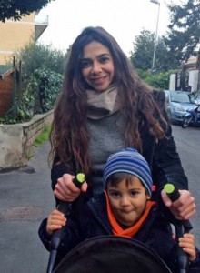 رجینا پینتوسه مجبور شده بین کار و بچه داشتن یکی را انتخاب کند
