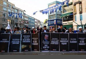 تظاهرات ده ها هزار نفری در استانبول در اعتراض به سیاست های دولت در مورد حادثه معدن صوما