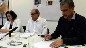 از راست: حمید نوذری، فریبرز جباری، مینا احدی در کنفرانس مطبوعاتی 