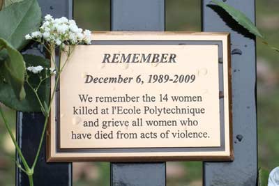 برگزاری یادبود قربانیان قتل عام پلی تکنیک مونترال