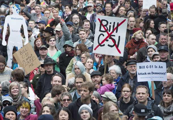 تظاهرات بزرگ همزمان در سراسر کانادا علیه لایحه «ضد تروریسم»