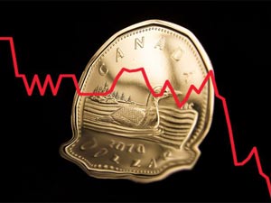 ارزش دلار کانادا به سال ۲۰۰۴ سقوط کرد