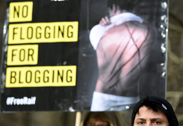 پوستر سازمان عفو بین الملل درباره وبلاگ نویس سعودی 