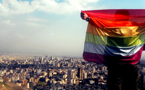 اعتراف‌گیری از مردان همجنس‌گرا، شرط صدور کارت معافیت از سربازی