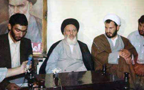 از راست: رازینی، موسوی اردبیلی، پورمحمدی در دهه 60 