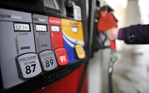 قیمت بنزین در تورنتو از بامداد چهارشنبه افزایش یافت