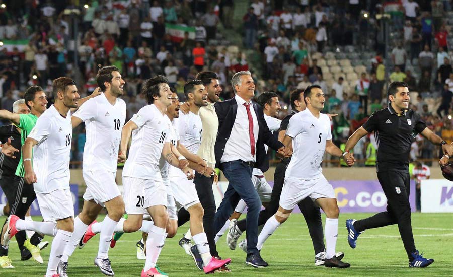 شادی ایرانیان از راهیابی تیم ملی فوتبال ایران به جام جهانی