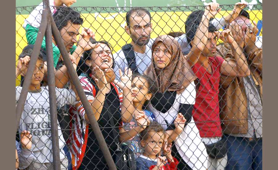 تازه ترین اقدام انسانی آلمان:پناهجویان به اردوگاه های مجارستان بازگردانده نمی شوند/جواد طالعی