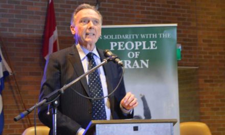 سخنان پیتر کنت در پشتیبانی از مبارزات مردم ایران