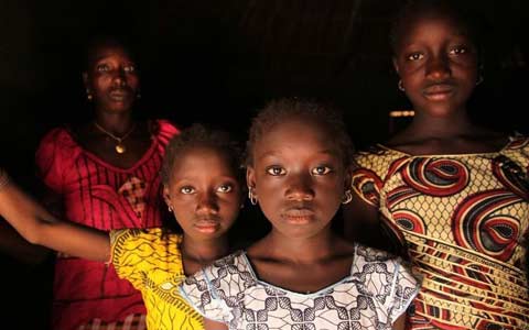 کمک ۳ میلیون دلاری کانادا برای مقابله با ختنه زنان در آفریقا