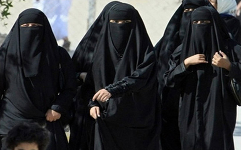 طرفداری اکثریت مردم کبک از ممنوعیت حجاب و نمادهای مذهبی