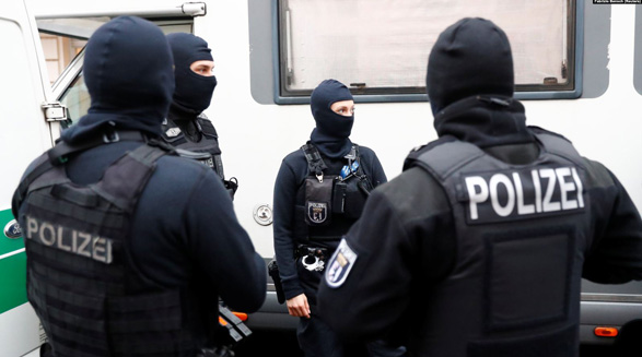 پلیس آلمان به چند مرکز اسلامی به ظن حمایت مالی از گروه حماس حمله کرد