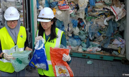 مالزی دومین کشوری که زباله های پلاستیکی کانادا را احتمالا برمی گرداند