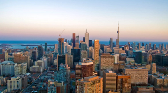تورنتو در میان گرانترین شهرهای جهان رتبه ی ۱۱۵ ام را دارد