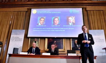 سه اقتصاددان به دلیل پژوهش درباره زدودن فقر برنده جایزه نوبل اقتصاد شدند