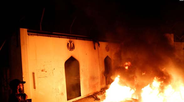 معترضان عراقی برای سومین بار کنسولگری ایران در نجف را آتش زدند