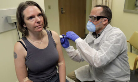 واکسن ویروس کرونای جدید به نخستین داوطلب تزریق شد
