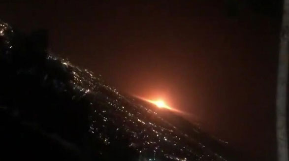آسوشیتدپرس: تصاویر ماهواره‌ای نشان می‌دهند موقعیت انفجار تهران در نزدیکی مراکز تولید موشک بوده است