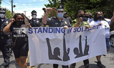 بازتاب مثبت همراهی نیروهای پلیس با معترضان در ایالت نیوجرسی در شبکه‌های اجتماعی