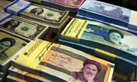 قیمت دلار در ایران به نزدیک ۱۹ هزار تومان اوج گرفت