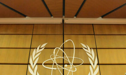 شورای حکام آژانس بین‌المللی انرژی اتمی بعد از ۸ سال قطعنامه‌ای را در انتقاد از ایران تصویب کرد