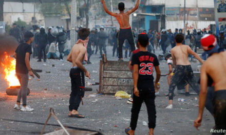 آغاز موج تازه اعتراضات در عراق دست کم دو کشته بر جای گذاشت